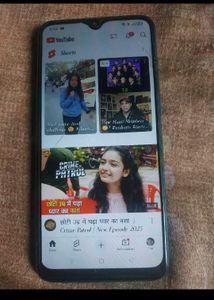 Realme 5 Pro + Free Display