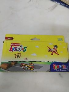 Reynolds Crayons And Small Doraemon Coloring Book