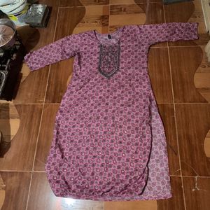 Embroidered Pink Kurta
