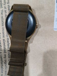 Elegant Gold smart Watch by fire-boltt