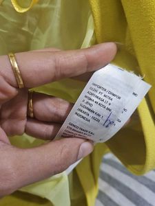 Chic Yellow Blazer