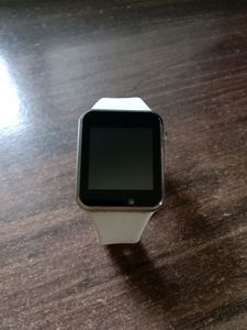 White colour Smart Watch | Not working