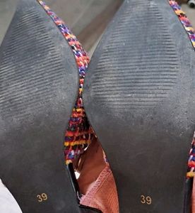 Ajio Pointed Toe Pump