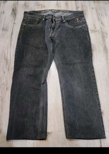 sc1565 Calvin Klein Jeans size 40