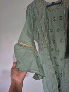 Like New, Straight Fit Kurti