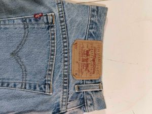 Vintage Light Wash Jeans