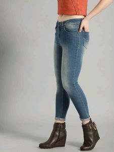 Stylish Blue Denim Jeans