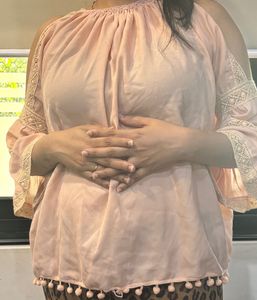 COVER STORY Peach Flared Top🍑🍑