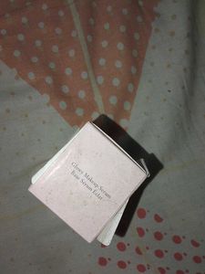 Laneige Glowy Makeup Serum