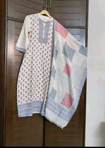 Combo Of  Kurta Set And 1kurti