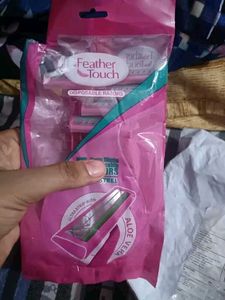Pink Disposable Razors