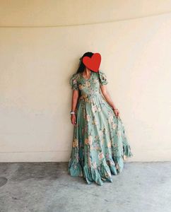 Umbrella Frills Gown With Matching Bow Hair Clip