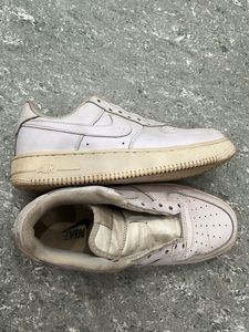 Nike Air Force 1 - Classic Style