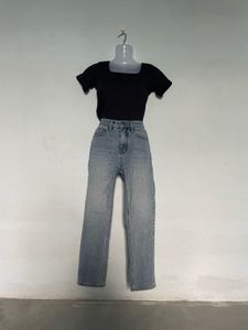 Light Wash Denim Jeans