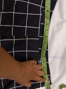Size 28 To 30 Inches Checkered Wide Leg Pants