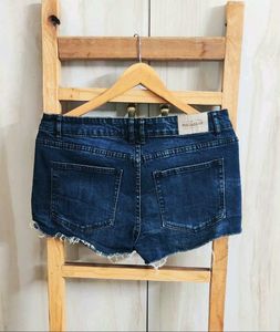 Denim Cut Off Shorts"Pull&amp;Bear" waist-32