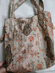 Floral Print Bag Potle Tip