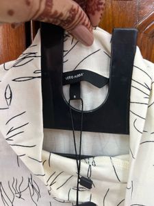 Printed Tshirt With Neck Tie