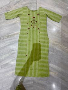 Green Embroidered Kurta