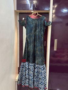 Stylish Kurti Anarkaki