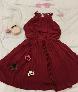 Girls&#39; Red Dress frock ..