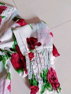 White Top With Beautiful Red Rose Print..