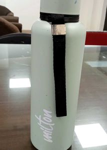 NEW MILTON WATER BOTTLE