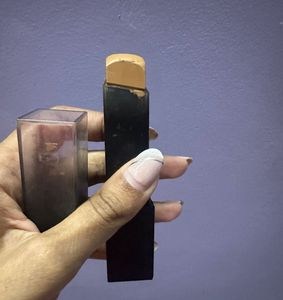 HUDA Beauty Foundation Stick