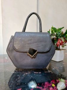 Office Going Hand  Bag 🛍