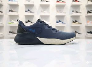 Men&#39;s Sneakers