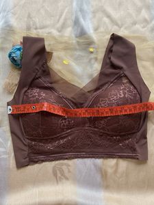 Seemless Bralette With Pads