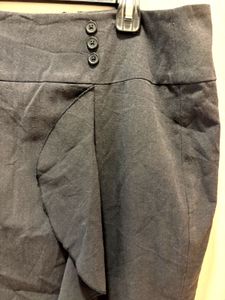 Beautiful Pencil Skirt With Ruffle