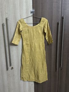 Simple Kurthi