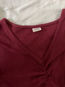 Burgundy Ribbed V-Neck Top