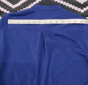 XS Women&#39;s Long Sleeve Top