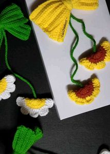 Crochet Bow Hairstyle Clip.