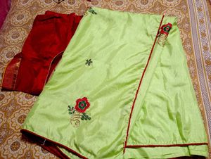 Saree With Blouse