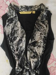 Chic Black Y2k Style Top