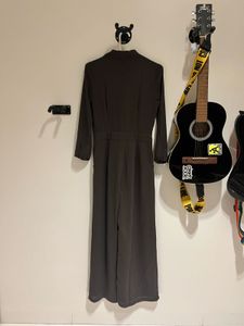 Elegant Jumpsuit with Tie Detail