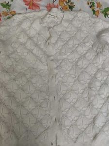 Elegant White Knit Cardigan