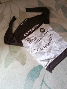 Men Stylish Full Sleeves T-shirt Size XL
