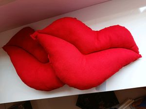 Set Of 2 Red Lips Shape Pillow