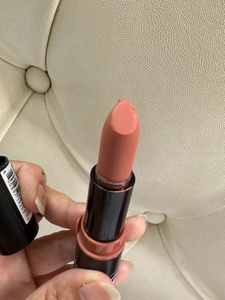 NYX Nude Lipstick