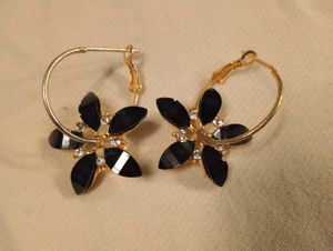 Earring Bundle - Two Pairs