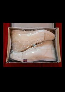 Kraasa White Sneakers