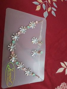 necklace set