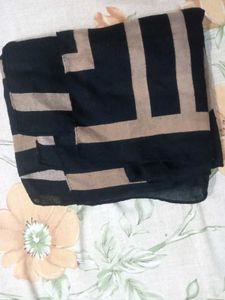 Stylish Patterned Scarf[Rayon]