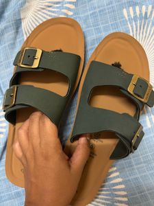 Walkaroo Green Flats