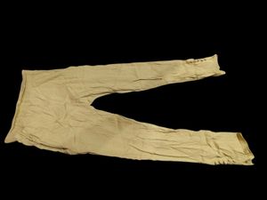 2 Pairs of Women&#39;s Pants