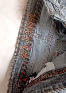 Stylish Denim Cargo Jeans